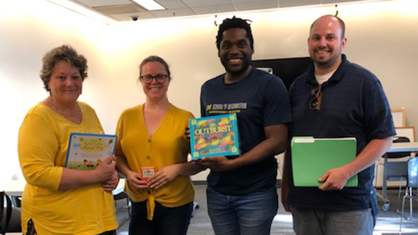 Academic Innovation Partners with Washtenaw Literacy for ESL Tutoring
